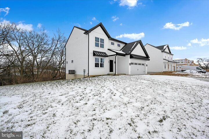 Property Photo:  229 Pilgrim Drive  PA 17603 