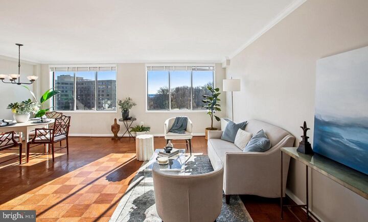 Property Photo: 6641 Wakefield Drive 613 VA 22307