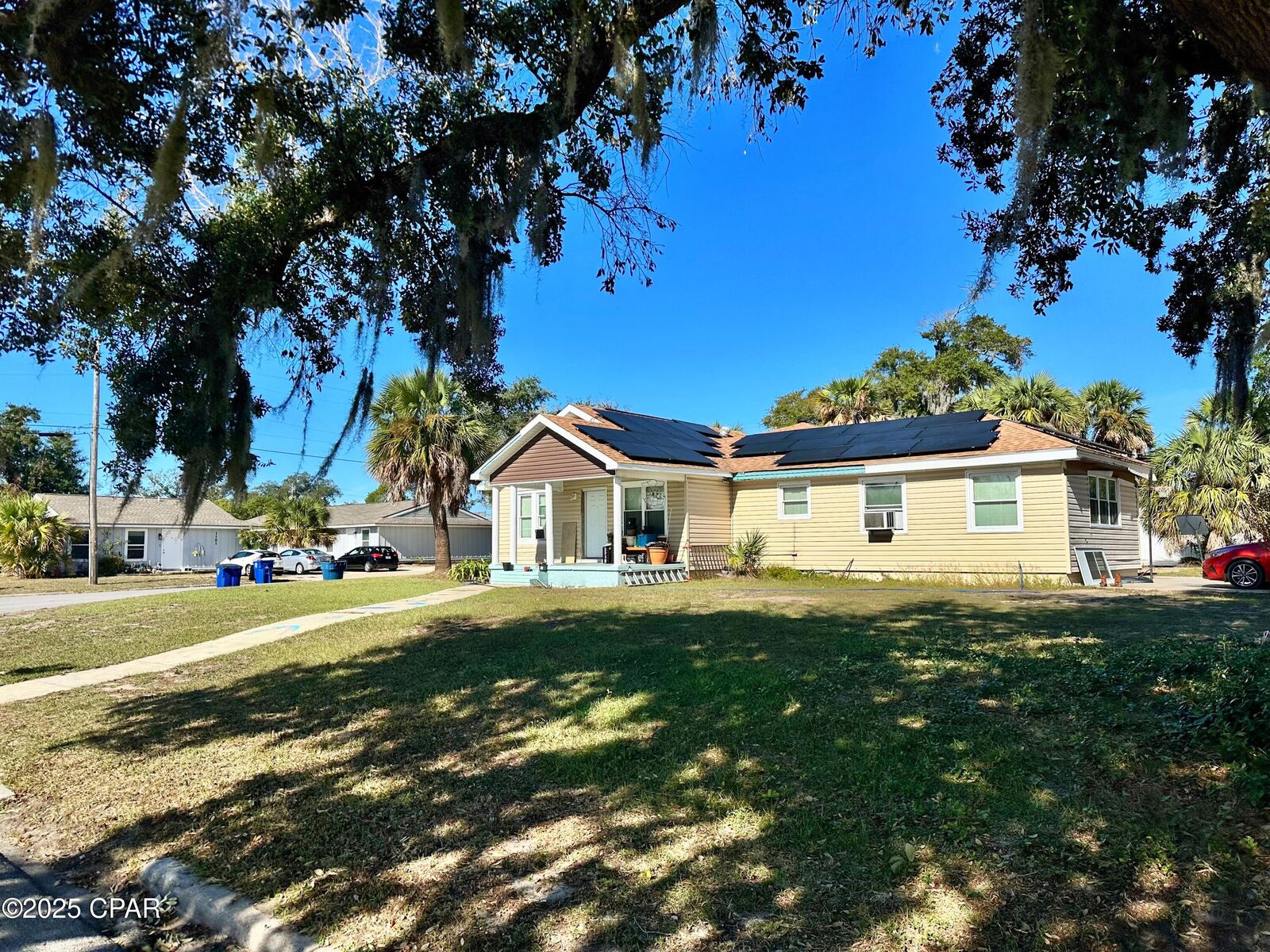 Property Photo: 2810 W 15th Street FL 32401
