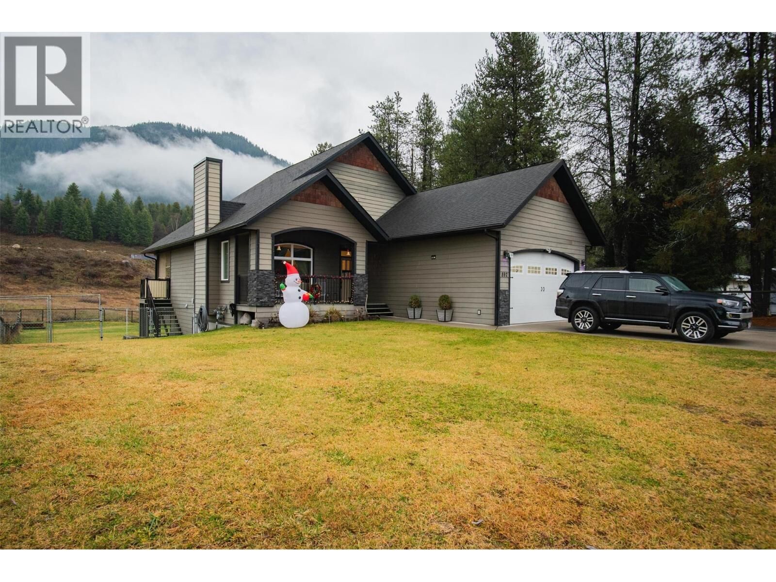 Property Photo: 892 Waterloo Road BC V1N 4K8