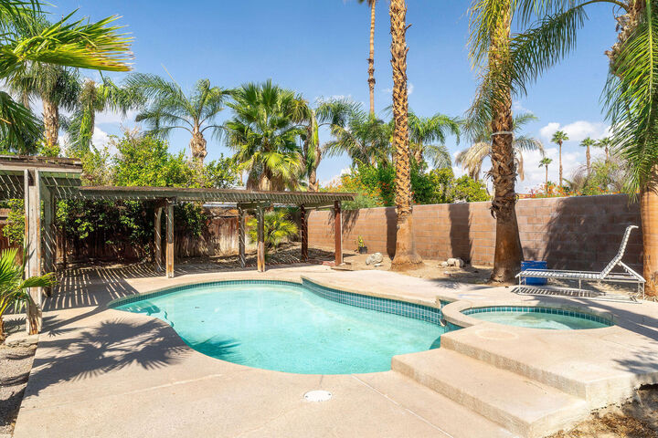 Property Photo:  68750 Fortuna Road  CA 92234 