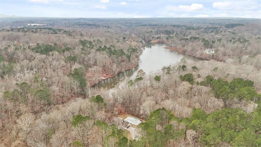 Property Photo: 1075 Johnson Brady Road GA 30115