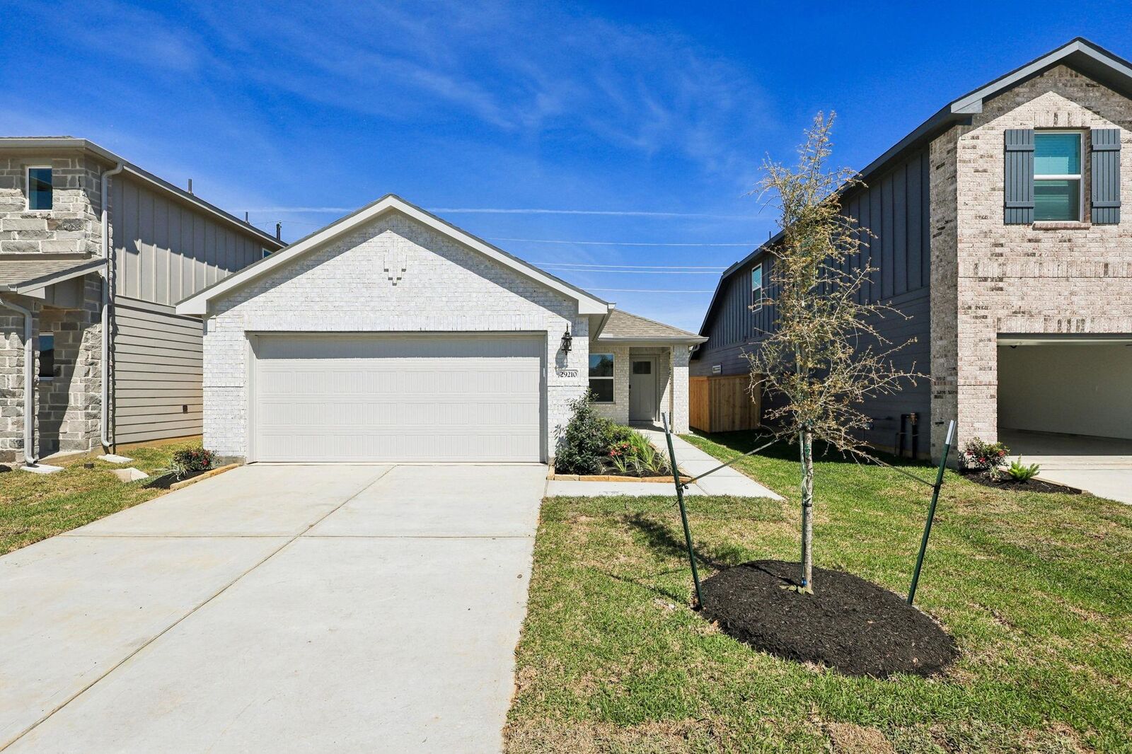 Property Photo:  29210 Farmhouse Estates Drive  TX 77484 