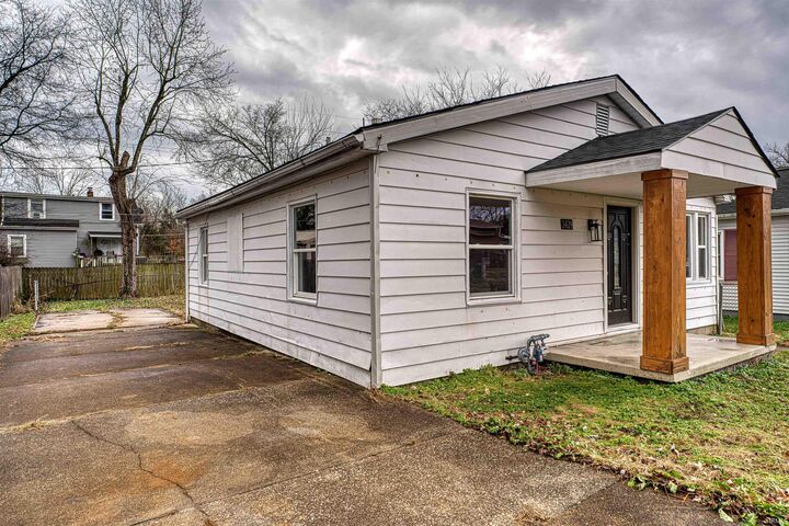 Property Photo:  3429 Wansford Avenue  IN 47711 