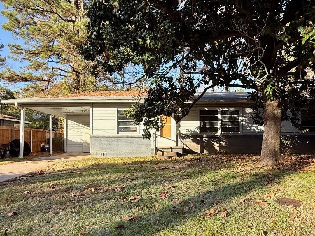 Property Photo: 1415 Ruth Drive TX 75601