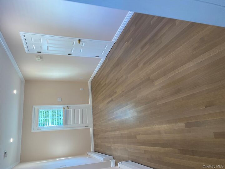 Property Photo:  75 West Washington Avenue  NY 10965 