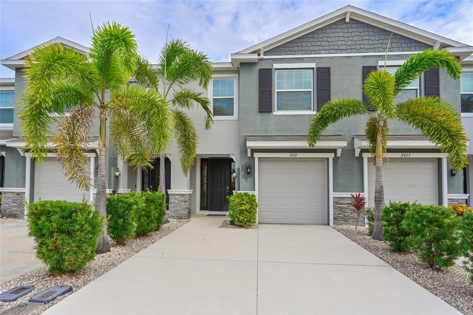 Property Photo:  2419 Midnight Pearl Drive  FL 34240 