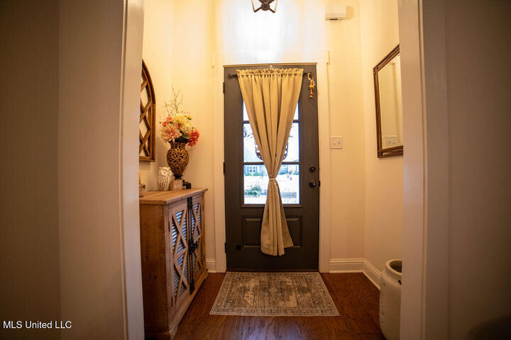 Property Photo:  634 Beckett Cove  MS 38632 