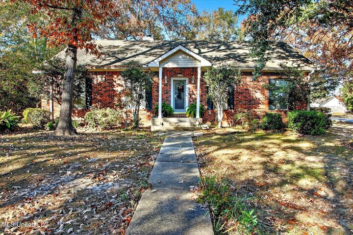 Property Photo:  8824 Kipapa Way  MS 39525 