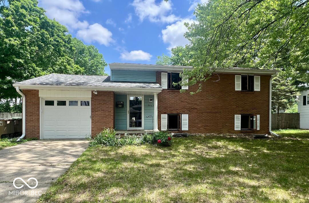 Property Photo:  3023 Fairlawn Drive  IN 47203 