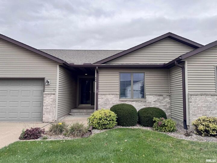 Property Photo: 504 Mill Ridge Road IA 52732
