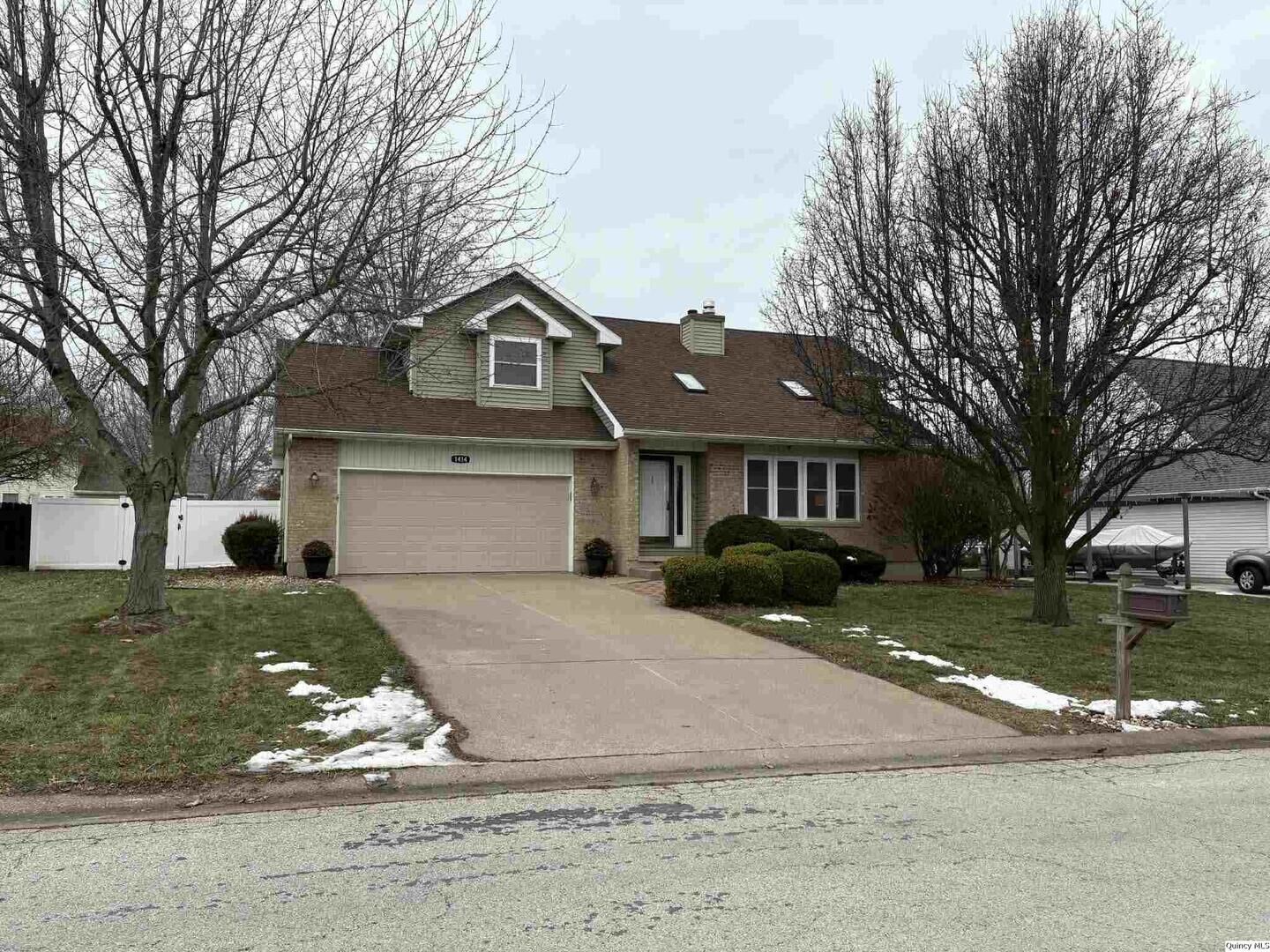 Property Photo:  1414 S 46th Street  IL 62301 