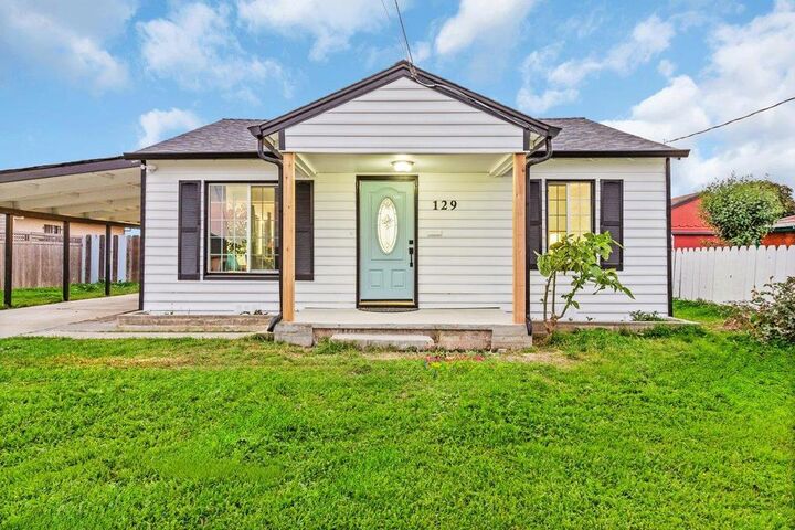 Property Photo:  129 N Filice Street  CA 93905 
