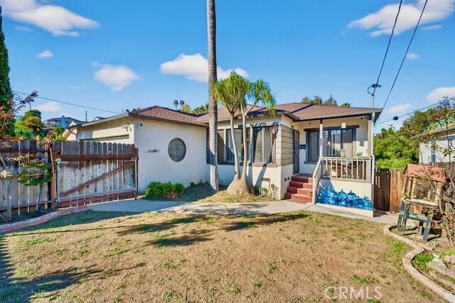 Property Photo: 1092 W 6th CA 90731