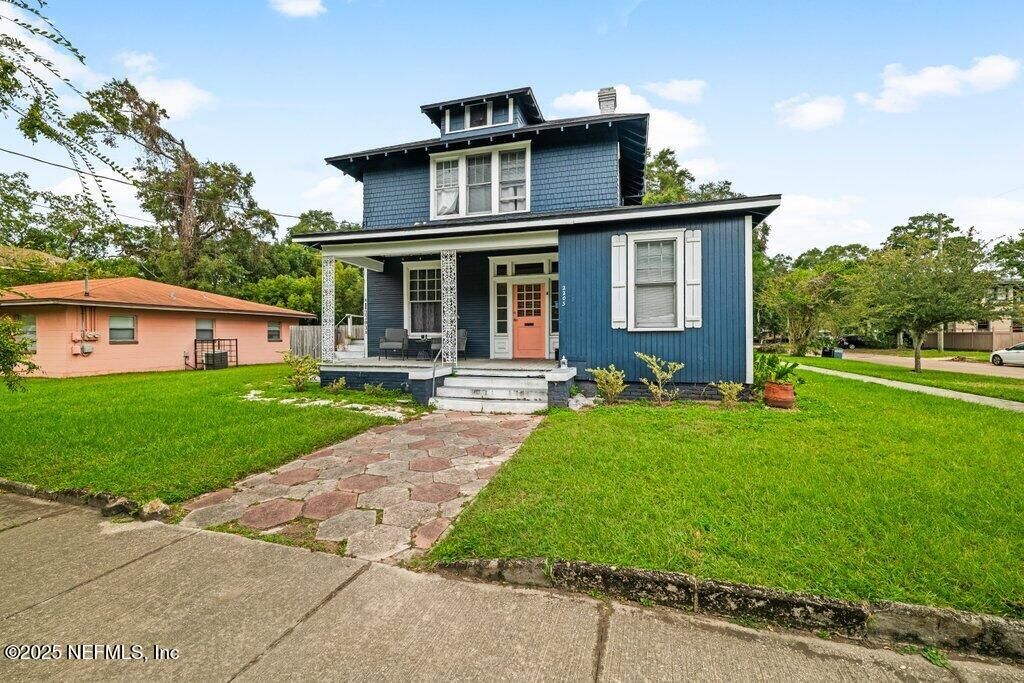Property Photo:  2203 College Street  FL 32205 