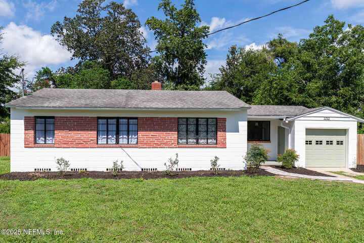 Property Photo:  5753 Crestview Road  FL 32210 