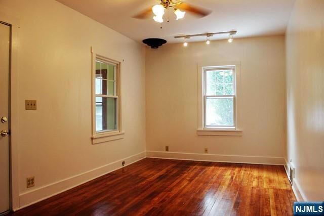 Property Photo:  104 Highland Trail  NJ 07834 