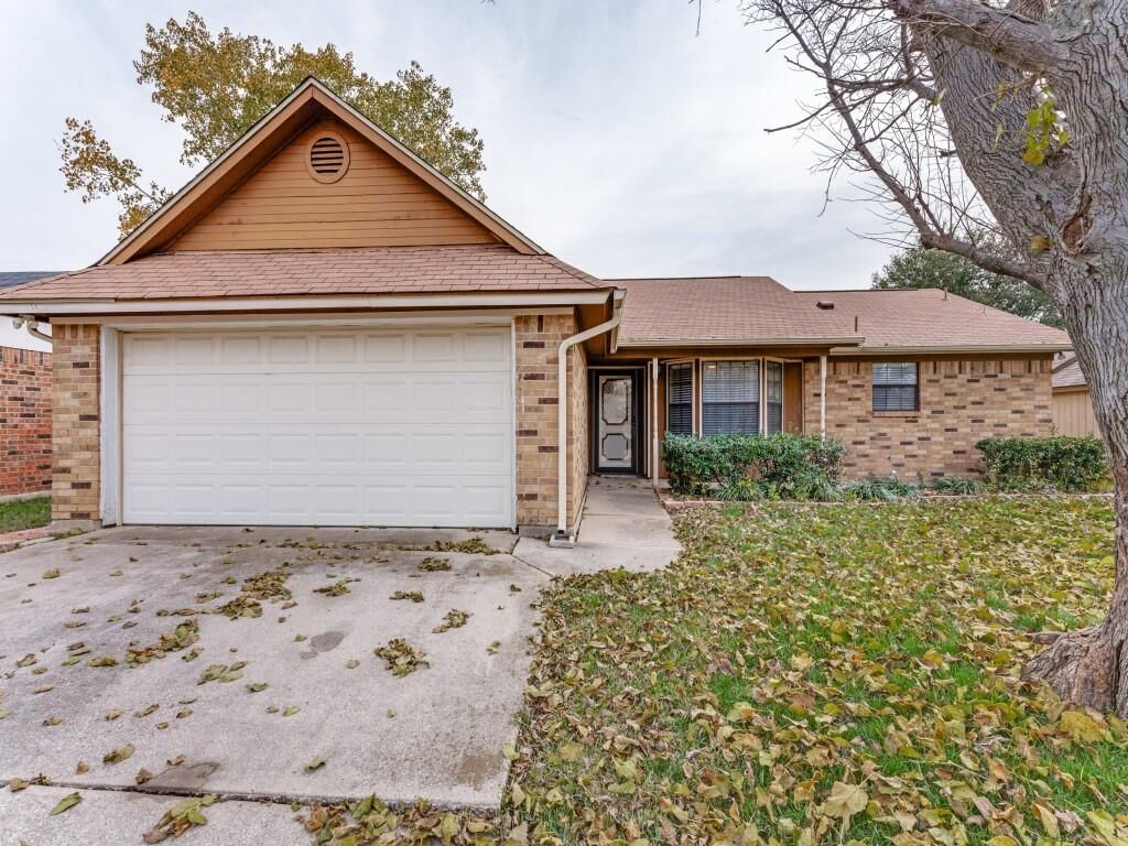 Property Photo:  8028 Berrybrook Drive  TX 76148 