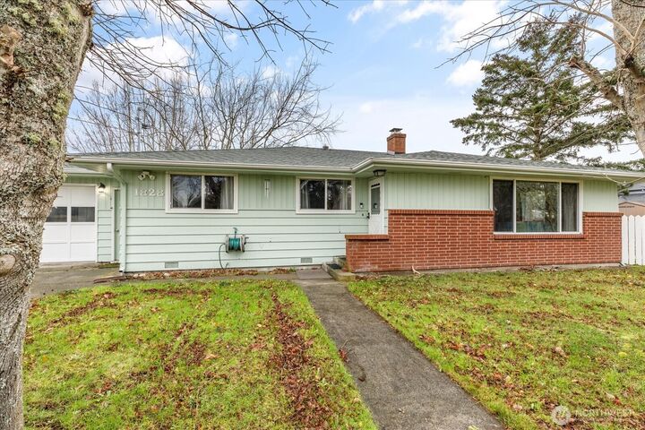 Property Photo: 1828 SW Rock Rose Drive WA 98277