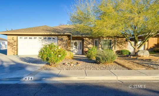 Property Photo:  424 S Inyo St  CA 93555 