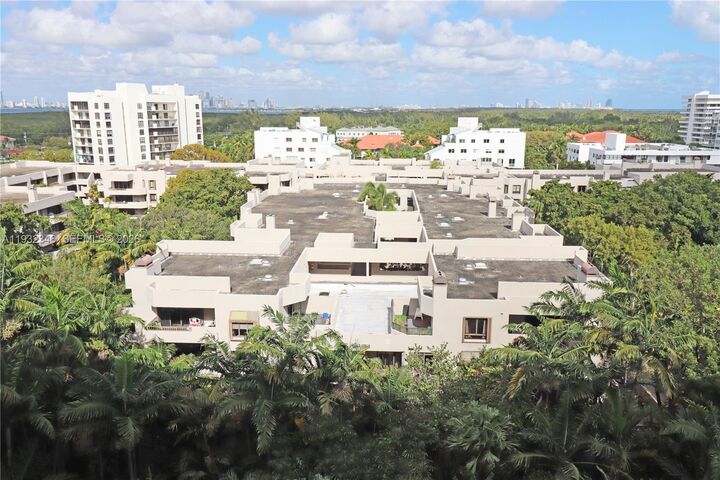 Property Photo:  151 Crandon Blvd 926  FL 33149 