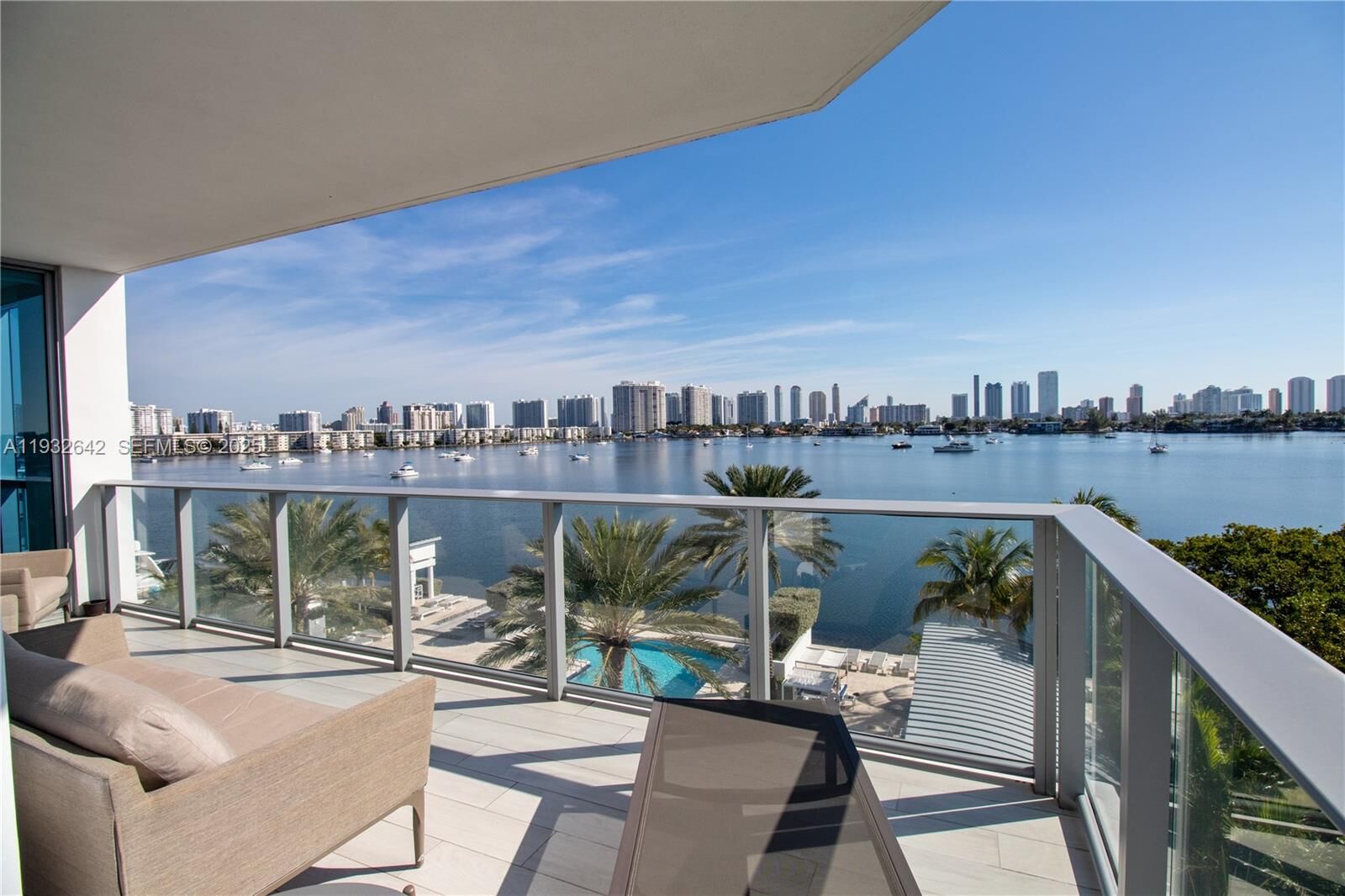 Property Photo:  17111 Biscayne Blvd 410  FL 33160 
