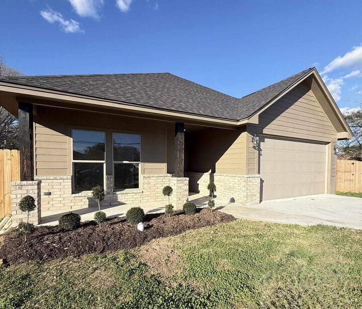 Property Photo: 9610 Doty St TX 77707