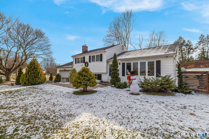 Property Photo:  351 Glendale Drive  CT 06010 