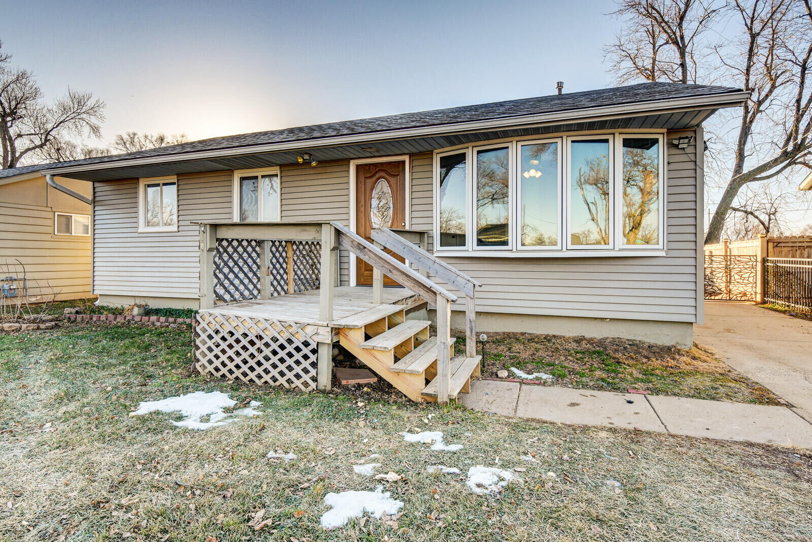Property Photo: 3325 Avenue I IA 51501