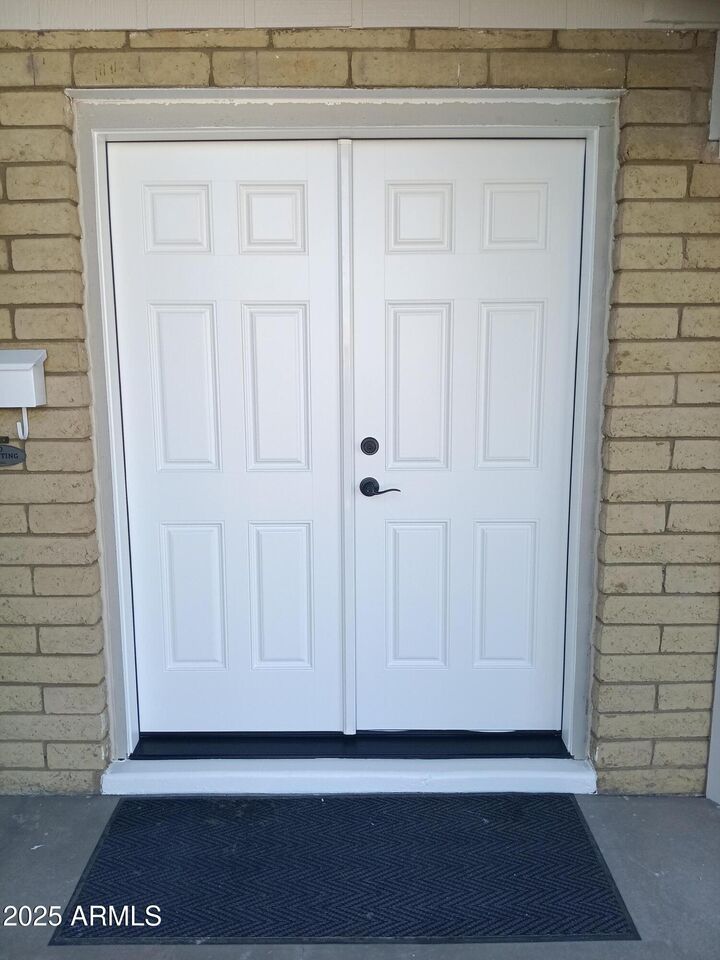 Property Photo:  2839 E Altadena Avenue  AZ 85028 