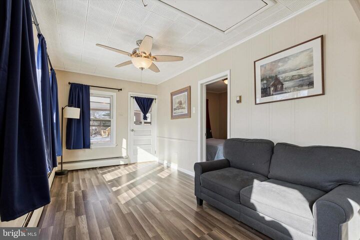 Property Photo:  339 Laurel Avenue  PA 19044 