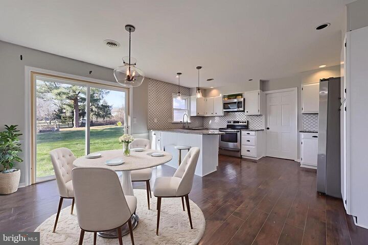 Property Photo:  21 Bittersweet Drive  PA 17033 