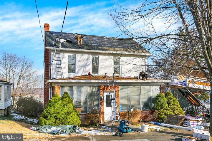 Property Photo: 307 Maple Avenue PA 17053