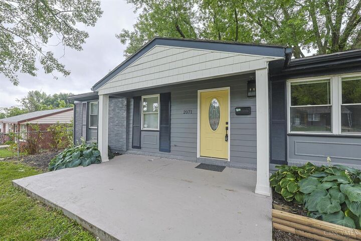 Property Photo:  2071 Roosevelt Avenue  OH 45240 