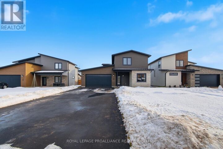 Property Photo:  39 Fraser Drive  ON K0K 1E0 