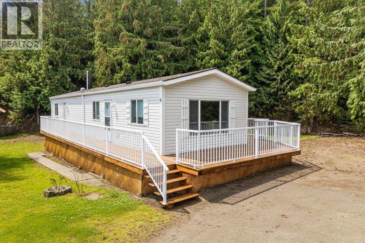 Property Photo:  3063 Hornsberger Road 9  BC V1E 4M1 