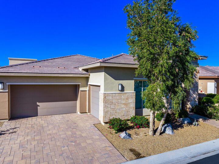 Property Photo:  51225 Clubhouse Drive  CA 92201 