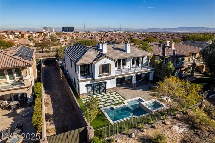 Property Photo: 2215 Alcova Ridge Drive NV 89135