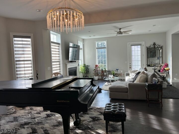 Property Photo: 30 Hamilton Dr NJ 08512