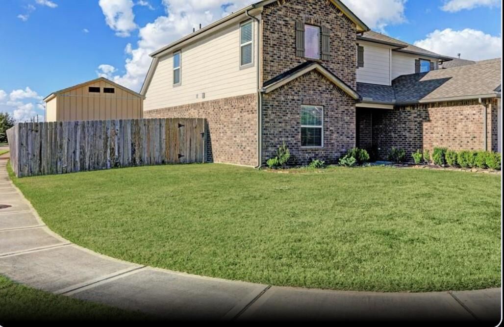 Property Photo: 1 Rodeo Bend Drive TX 77578