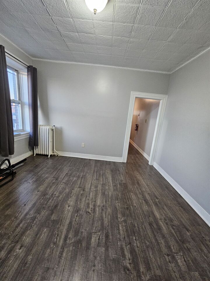 Property Photo:  201 45th St E8  NJ 07087 