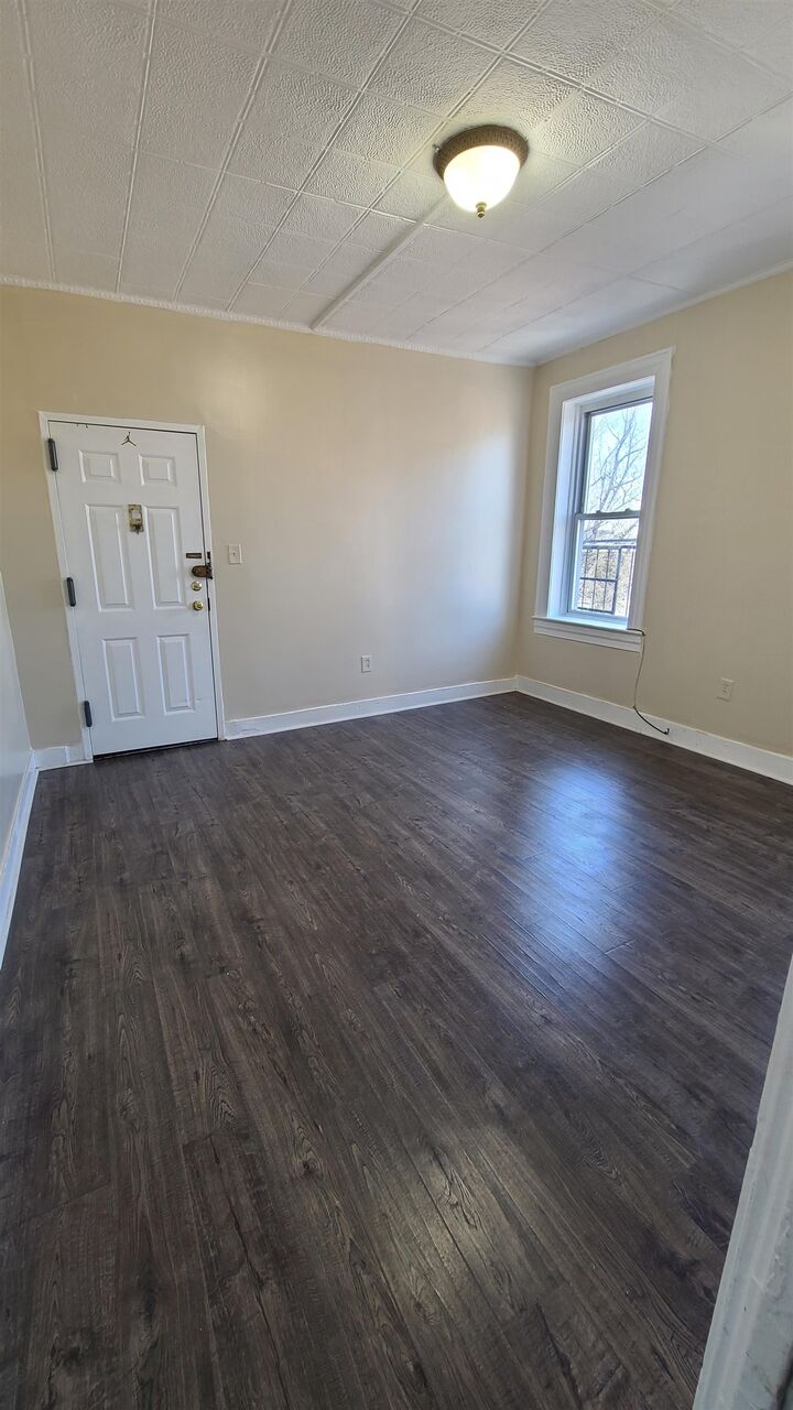 Property Photo:  201 45th St E8  NJ 07087 