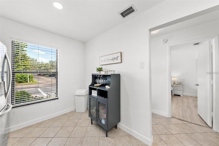 Property Photo:  6050 28th Street W B  FL 34207 