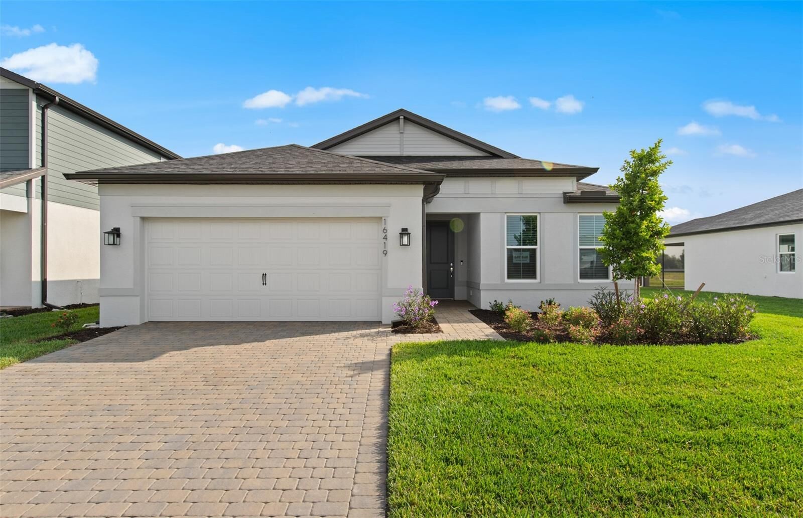 Property Photo: 16419 Lily Elaine Way FL 34212