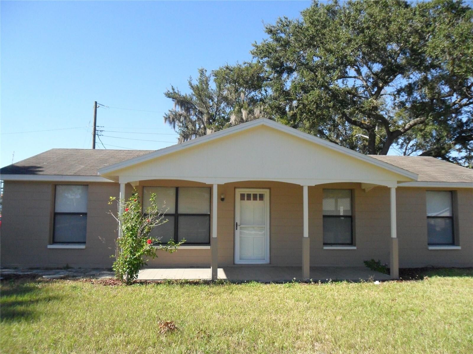 Property Photo:  1521 Richmond Road  FL 33801 