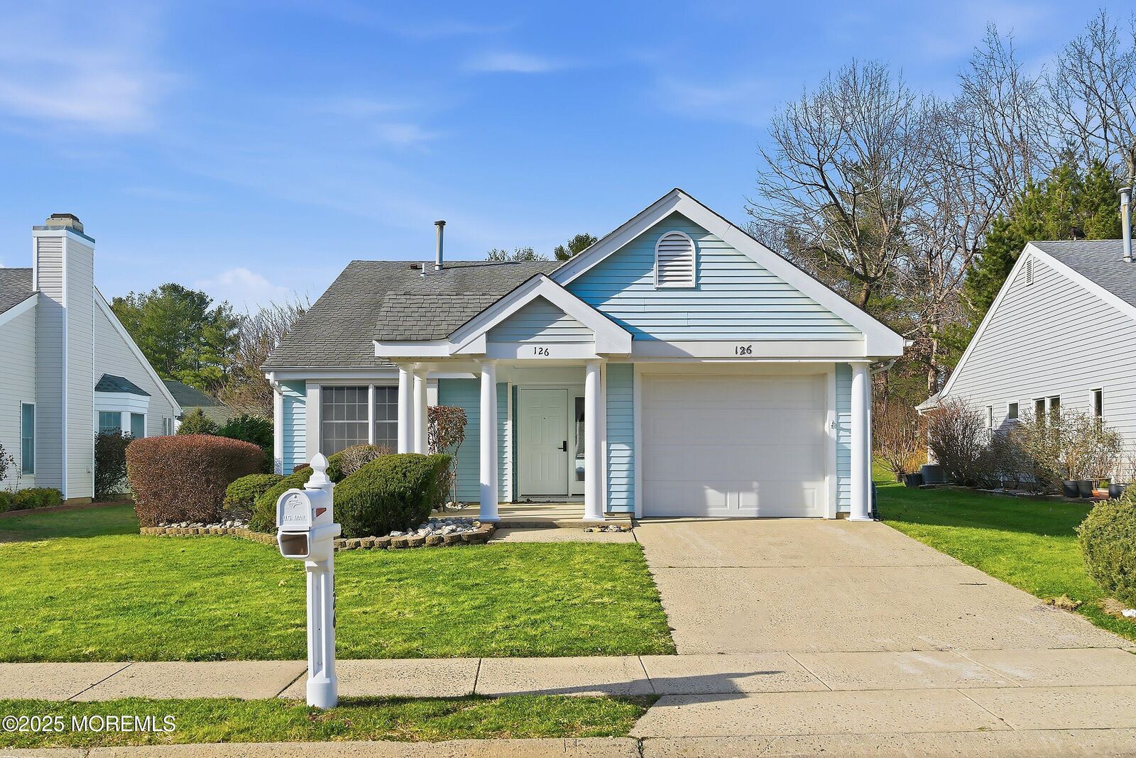 Property Photo: 126 Cardigan Court NJ 08759