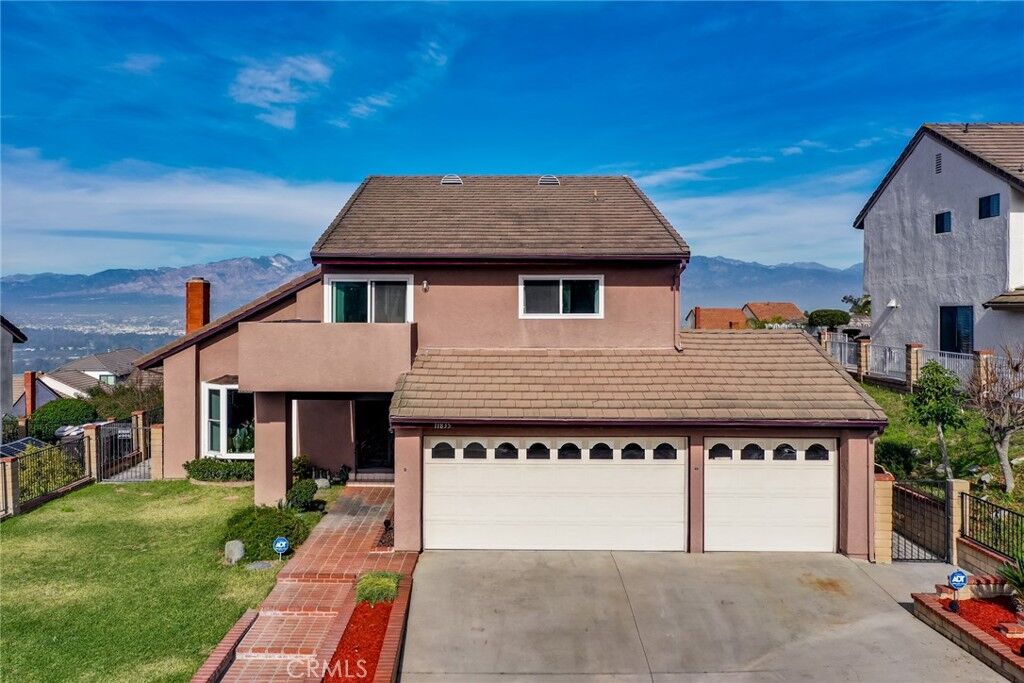 Property Photo:  11835 Pocasset Drive  CA 90601 