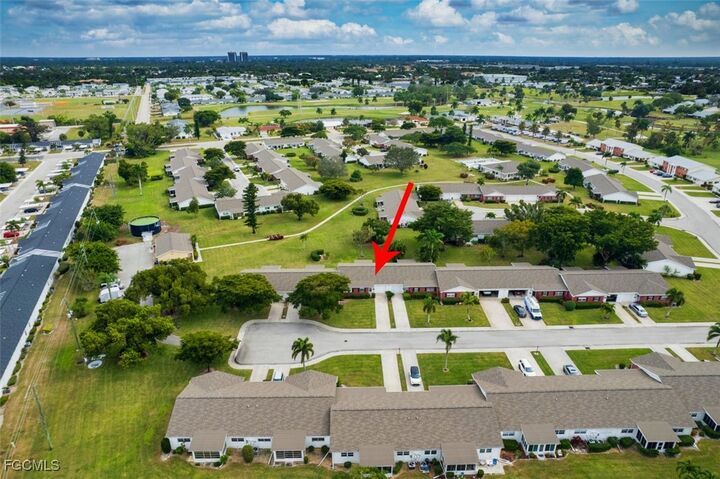 Property Photo:  6913 Birdie Way  FL 33919 