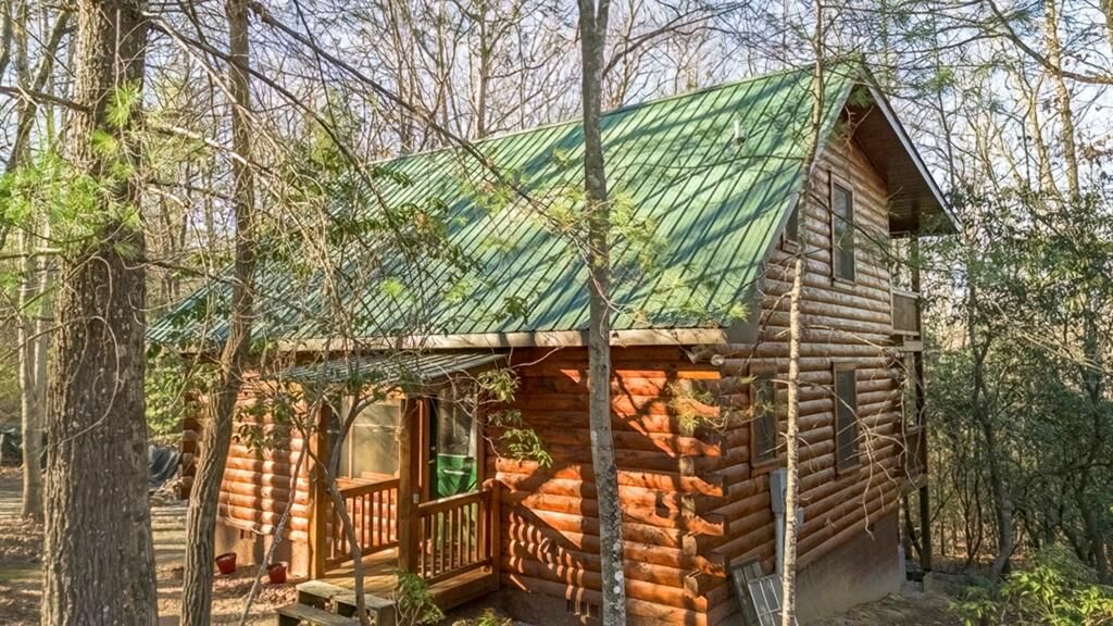 Property Photo:  276 Payne Way  GA 30512 