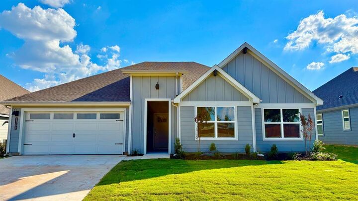 Property Photo:  4218 Cornerstone Circle  TX 76048 